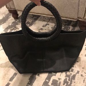 AUTHENTIC TOM HORN BERTHICA DESIGNER HANDBAG.